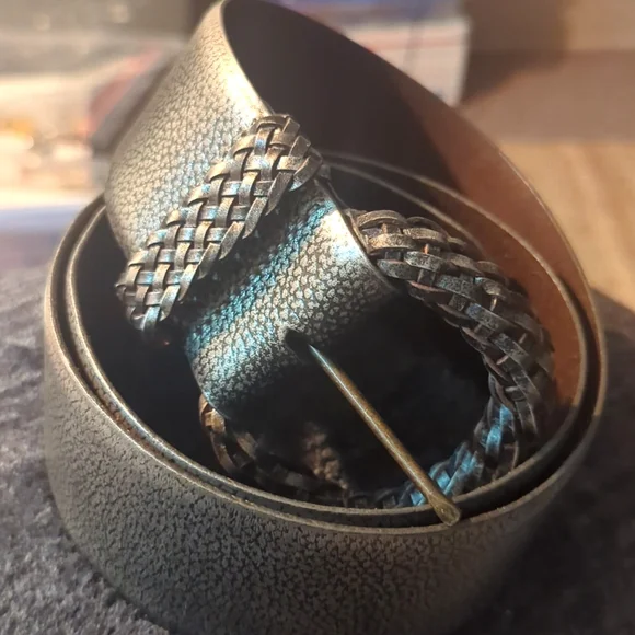 Chico leather belt - Picture 1 of 3